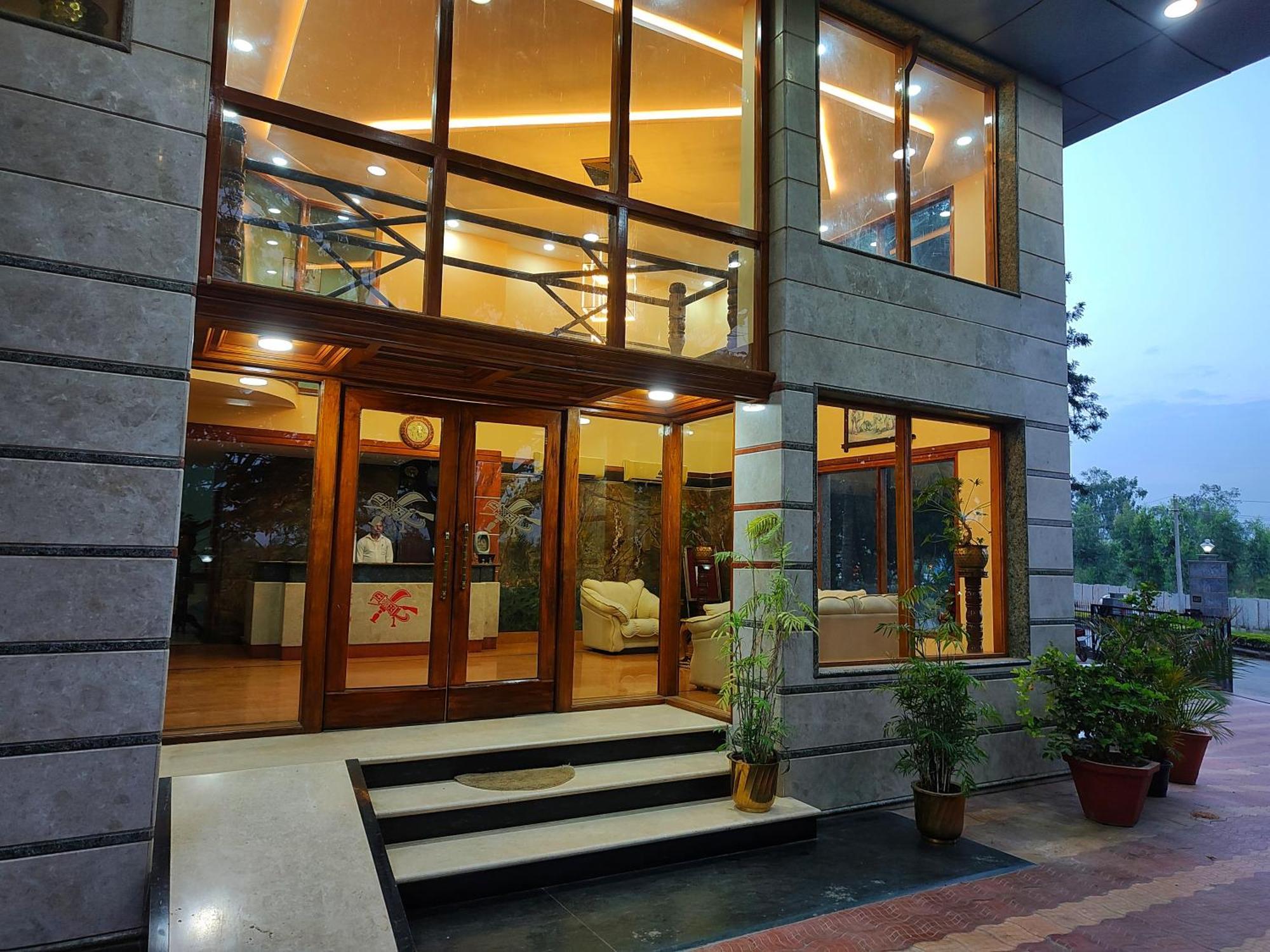 Hotel Presidency Kempegowda International Airport Bangalore Devanahalli Extérieur photo